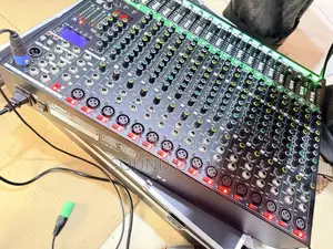 Jac Pro Smx16-Fx, a 16-Channel Professional Audio Mixing Console
