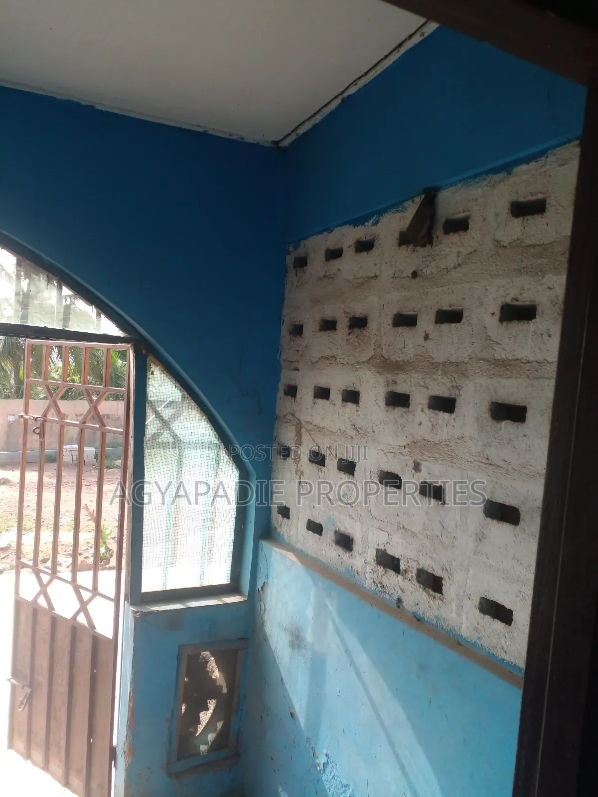 1bdrm Apartment in Franco Estate, Post Office Area for rent