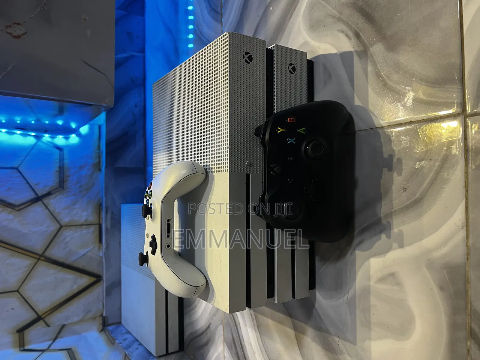 Xbox One S 1tb Bundle With 17 Games