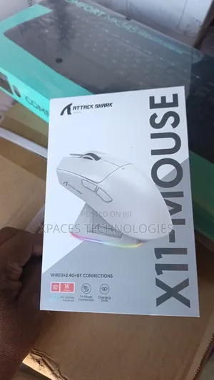 Attack Sharrk X11 - Mouse Wired+2.4g+Bt Connection With Charging Dock