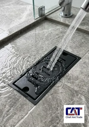 Black Floor Drain 20cm Hp1304b