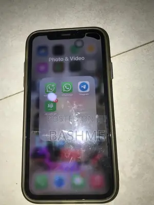 Apple iPhone XR 64 GB Black
