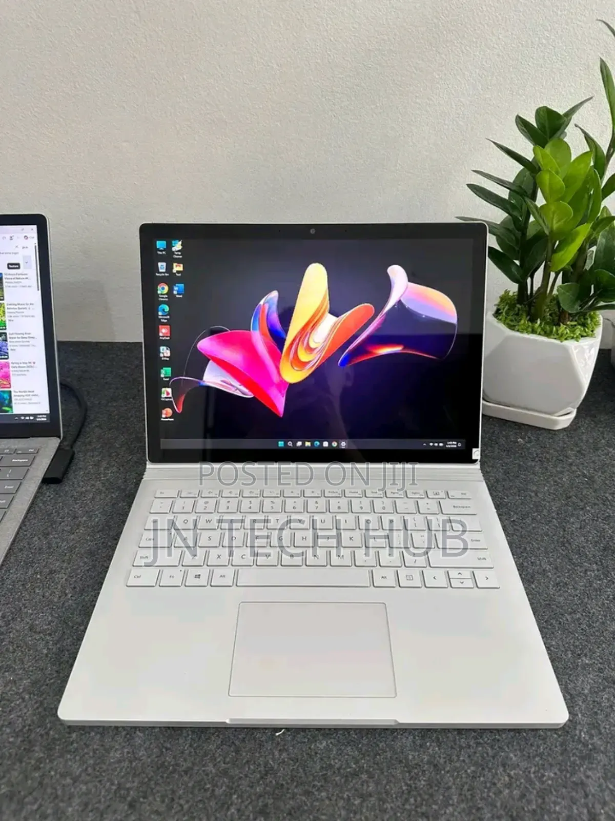 New Laptop Microsoft Surface Book 3 16GB Intel Core i7 SSD 512GB