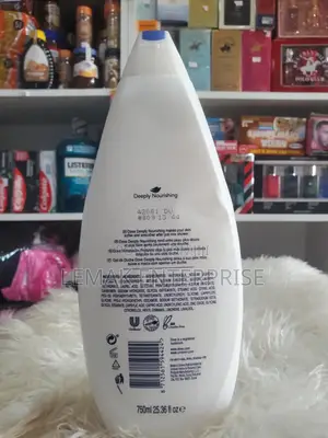 Dove Deep Nourishing Body Wash 750ml