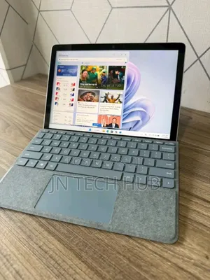 New Laptop Microsoft Surface Pro 6 8GB Intel Core i5 SSD 256GB