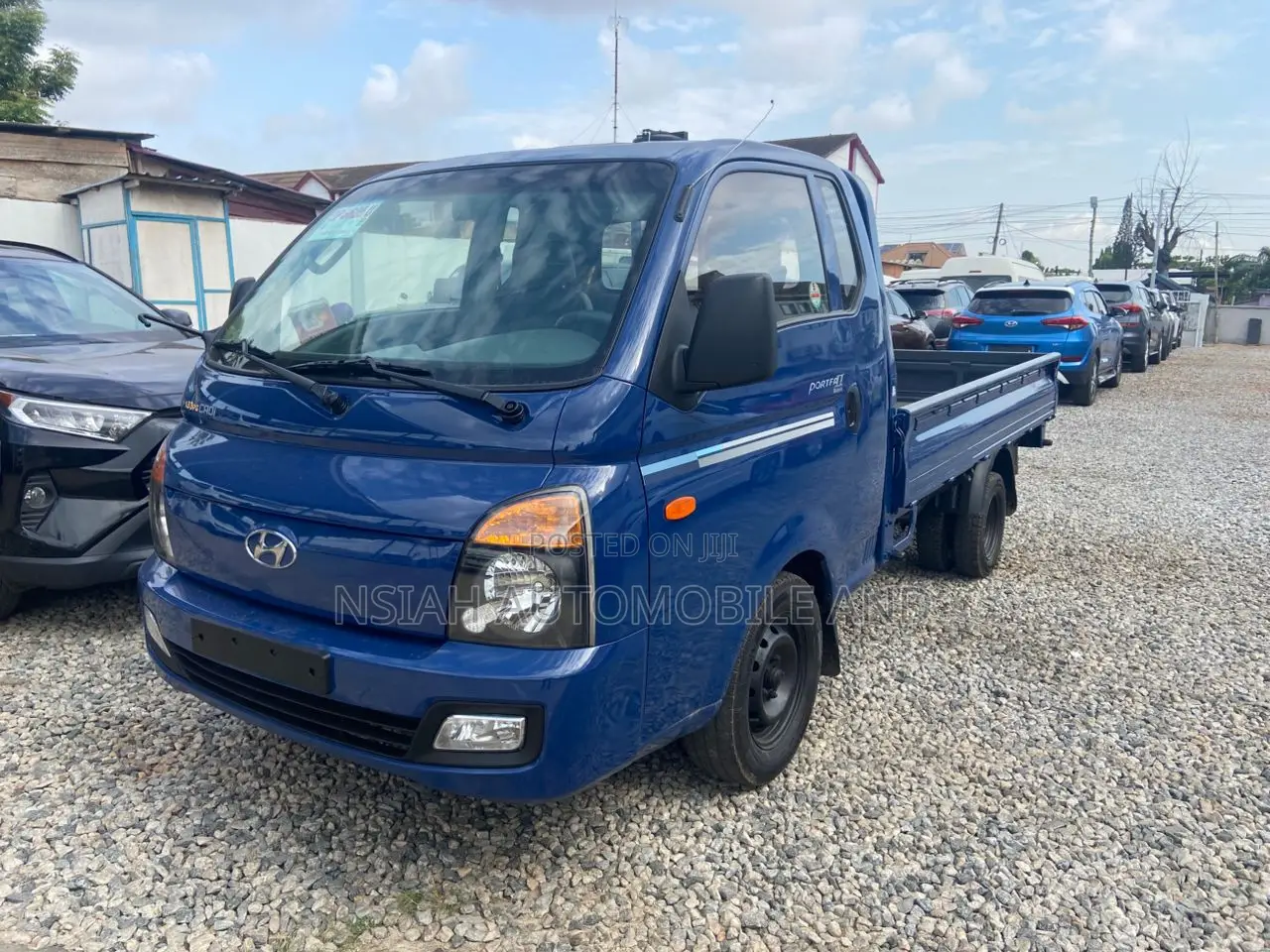 Hyundai H1 2015 Blue