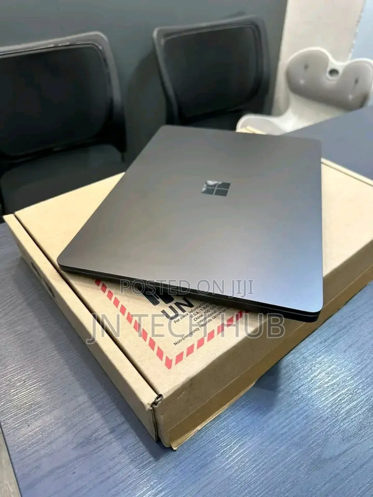 New Microsoft Surface Laptop 7 16GB Intel Core Ultra 7 SSHD (Hybrid) 1T