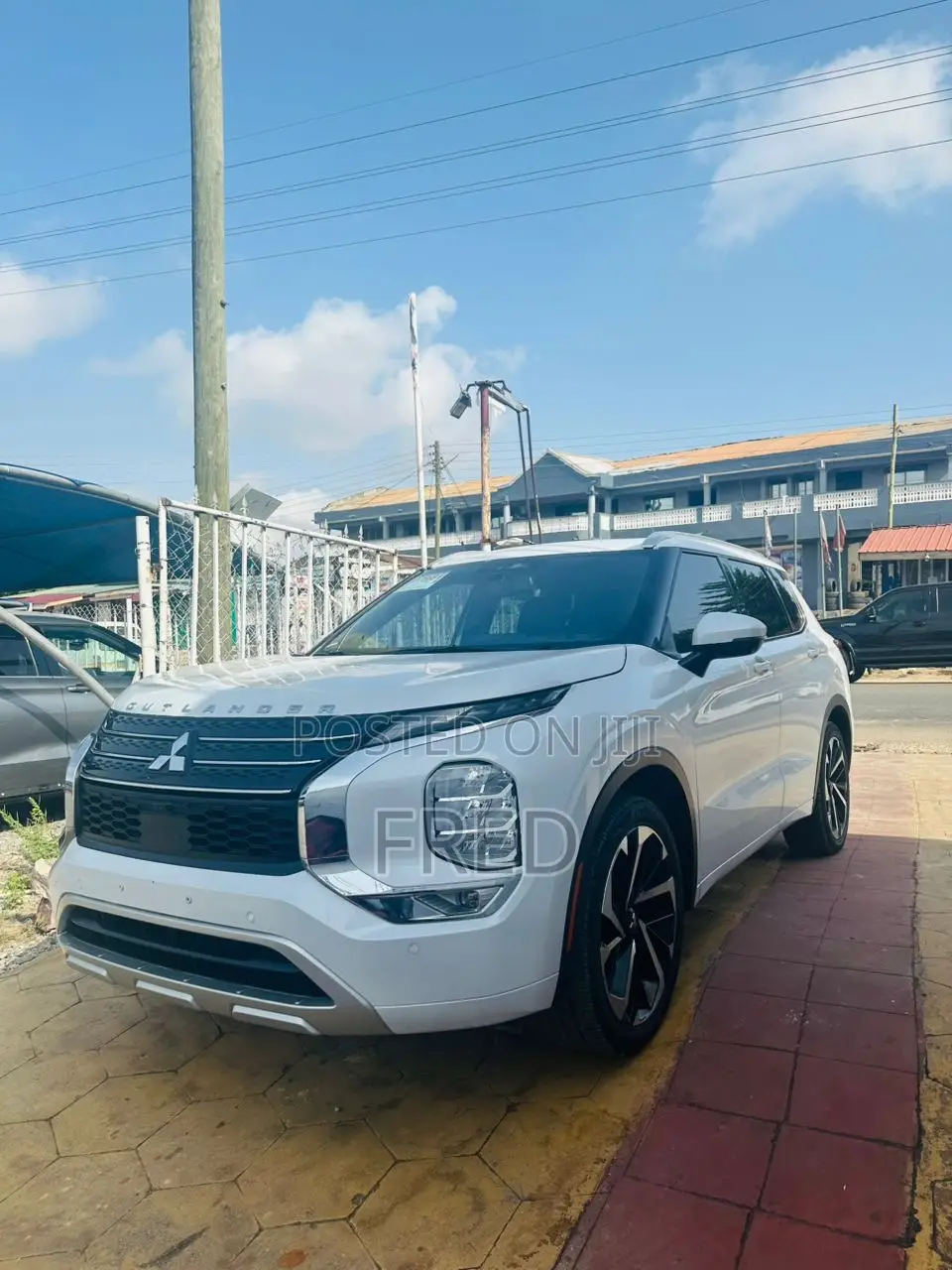Mitsubishi Outlander SEL 2022 White