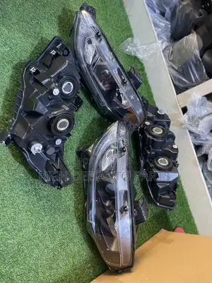 Honda Civic 19 Headlight Black Housing 2016, 2017, 2018, 2019, 2020