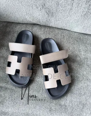 Hermes Slipper