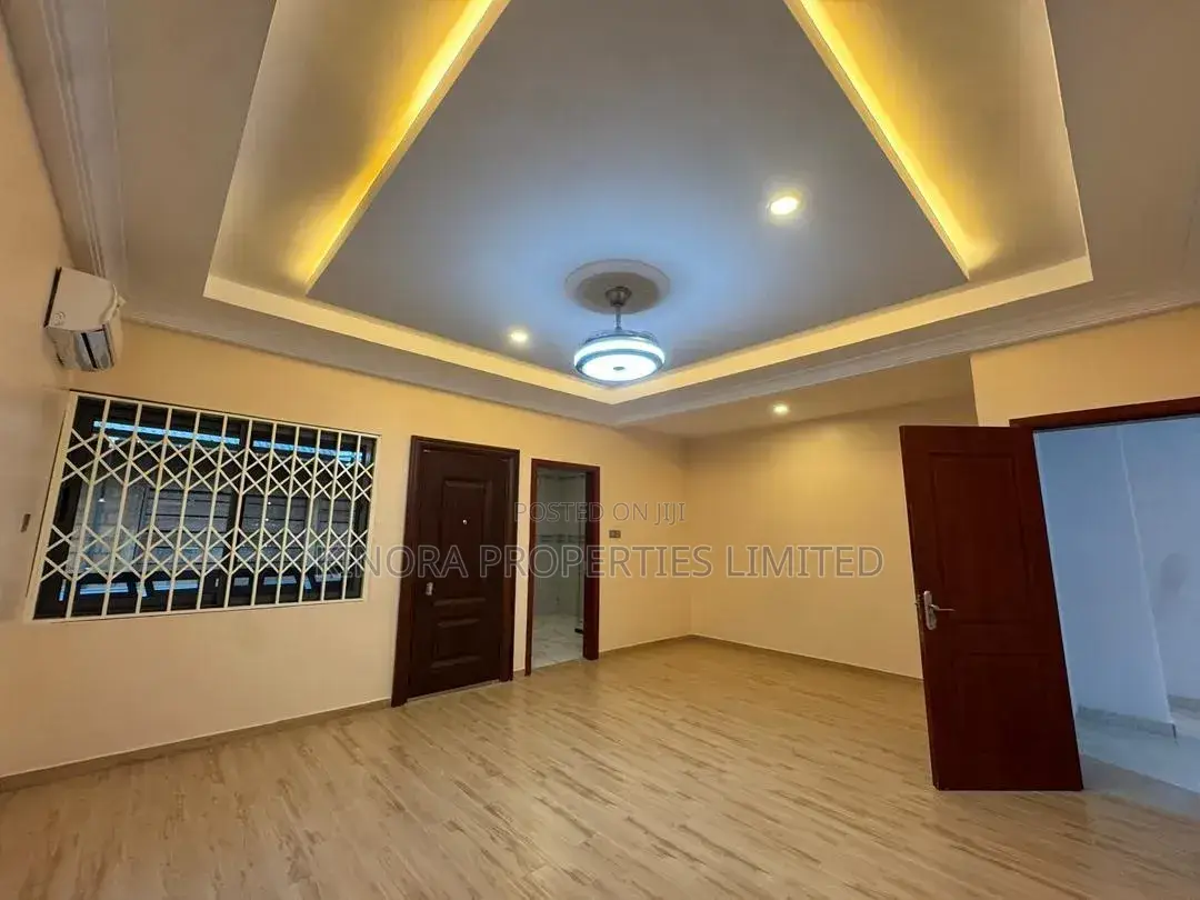 5bdrm Duplex in West Trassaco, Accra Metropolitan for rent