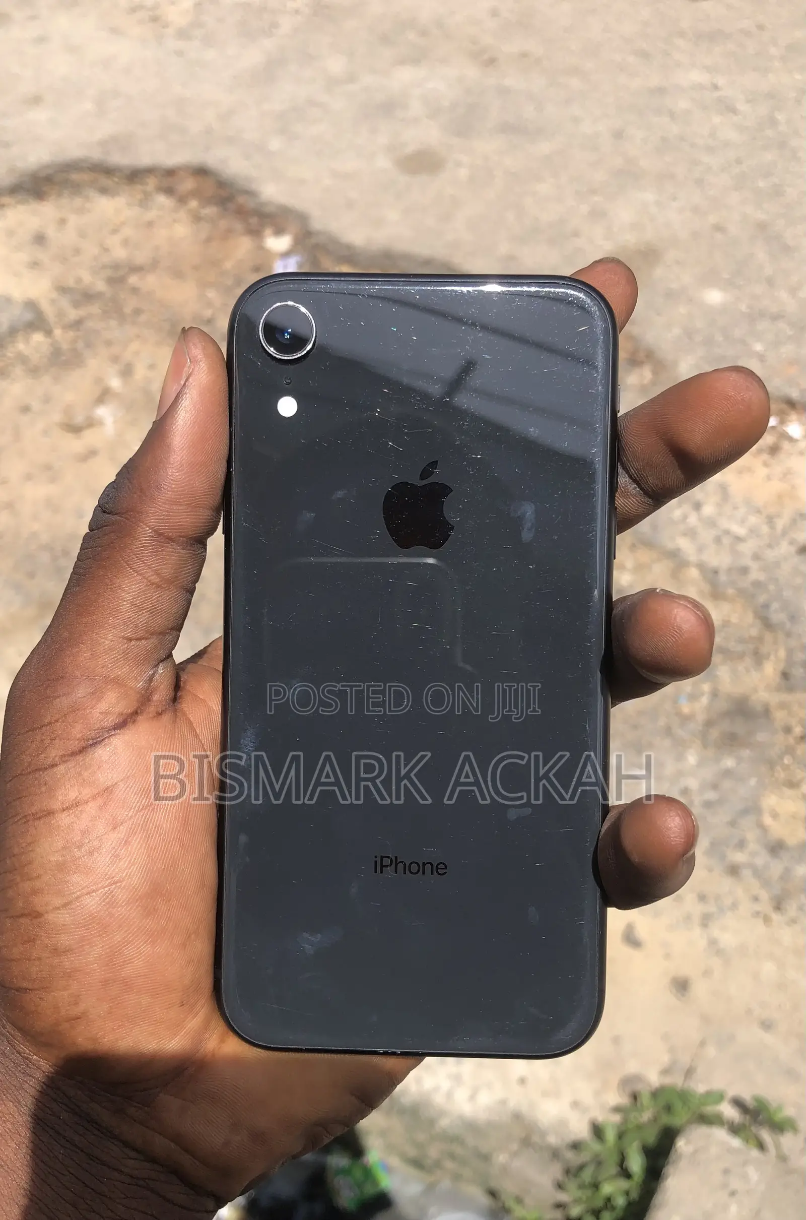 Apple XR 64 GB Black