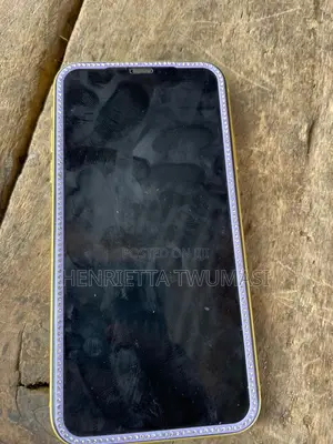 Apple iPhone 11 64 GB Yellow
