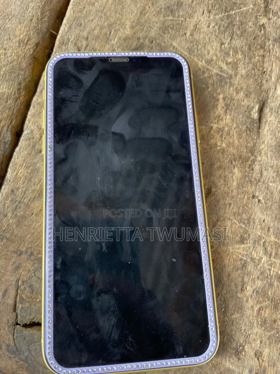 Apple iPhone 11 64 GB Yellow
