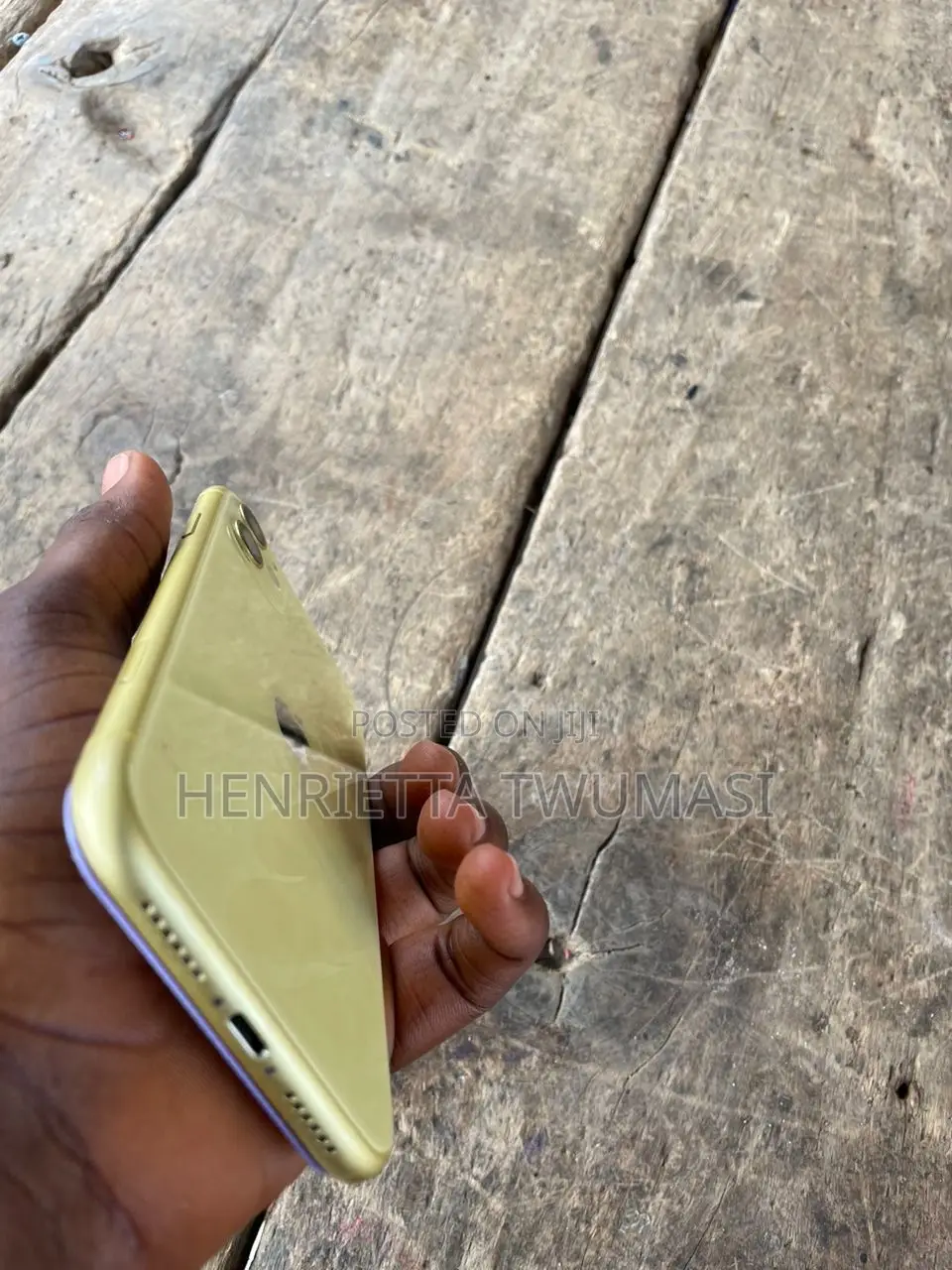 Apple iPhone 11 64 GB Yellow