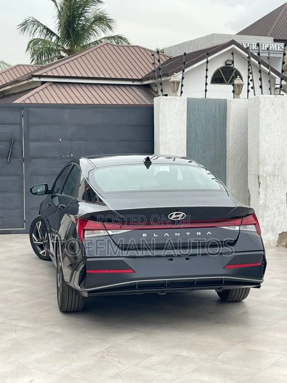 Hyundai Elantra 2025 Black