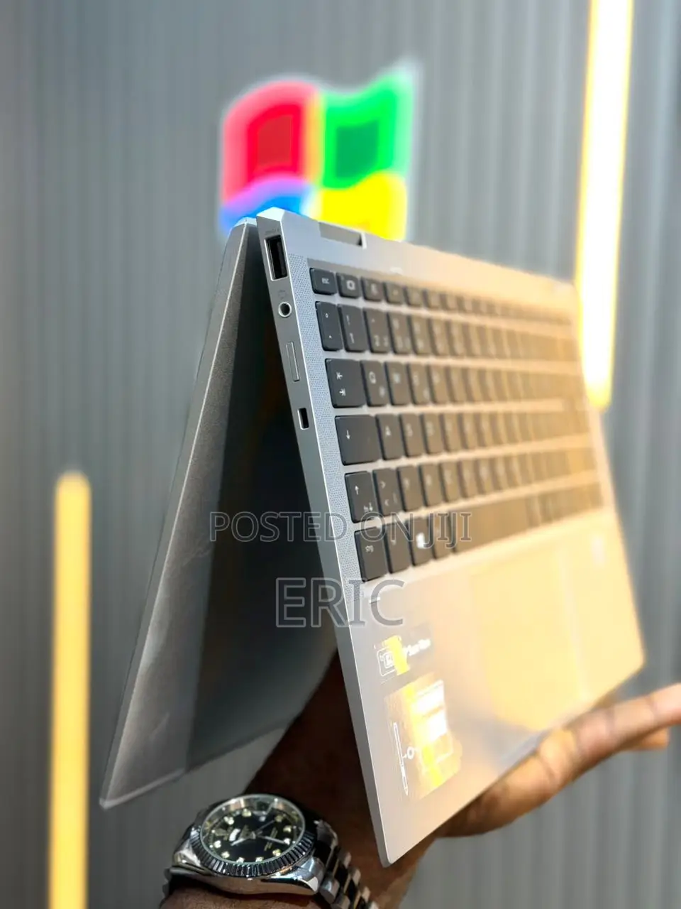 New Laptop HP EliteBook x360 1040 G7 16GB Intel Core i7 SSD 256GB