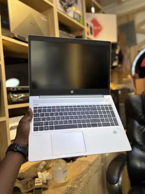 Laptop HP ProBook 450 G7 16GB Intel Core i7 SSD 256GB