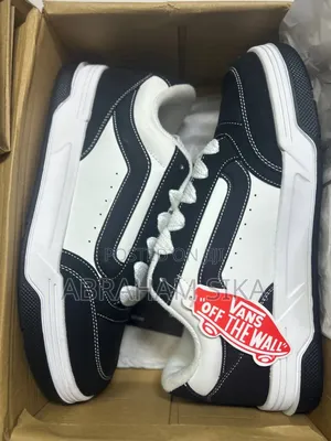 Vans Off the Wall Black and White