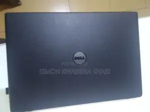 Laptop Dell 8GB Intel SSD 700GB