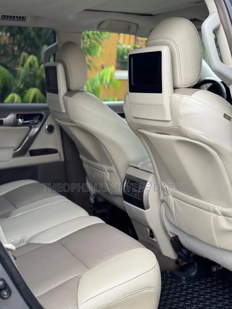 Lexus GX 460 Luxury 2015 Gray