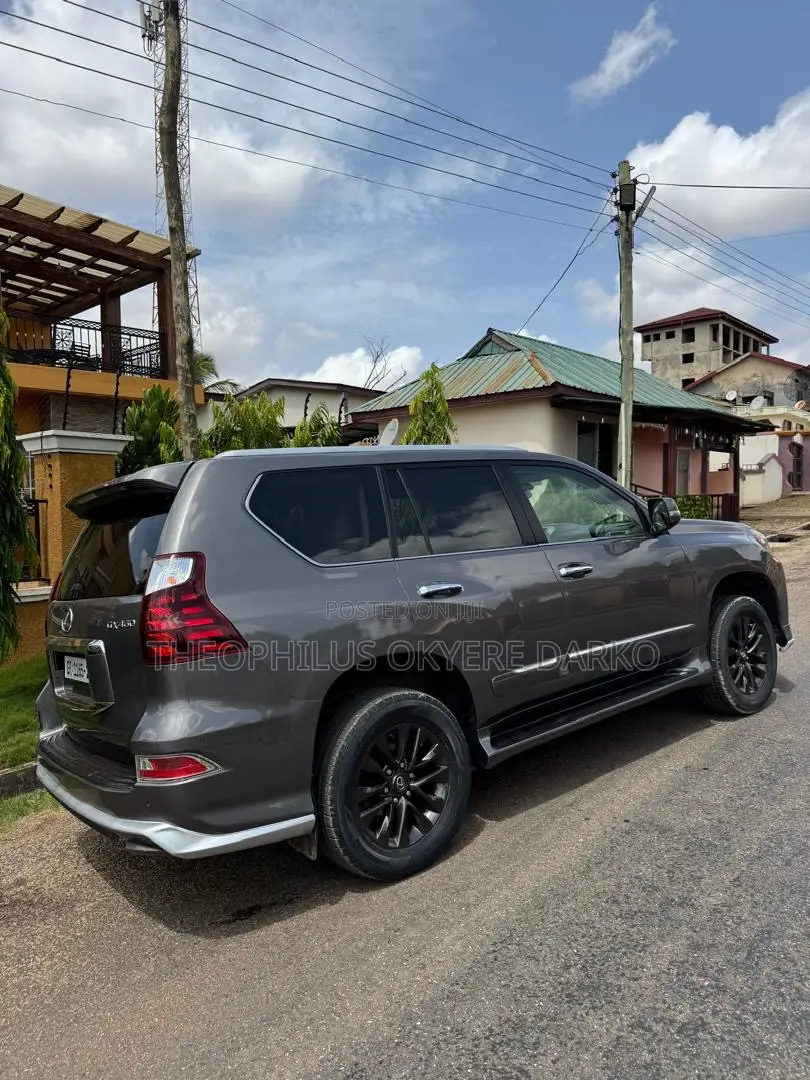 Lexus GX 460 Luxury 2015 Gray