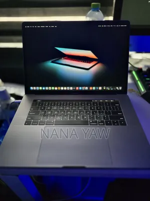 Laptop Apple MacBook Pro 2017 16GB Nvidia SSD 512GB
