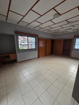 4bdrm House in Community 18 Area, Spintex for rent