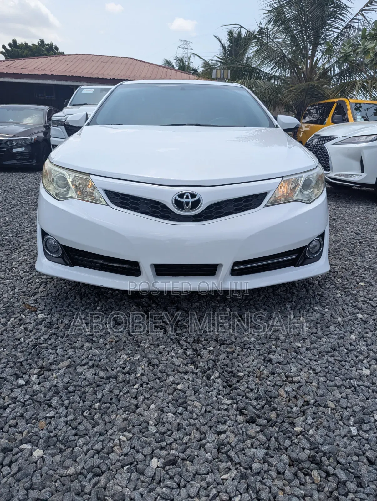 Toyota Camry SE Sport 4dr Sedan (2.5L 4cyl 6A) 2014 White