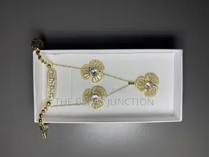 Gold Jewelry Set