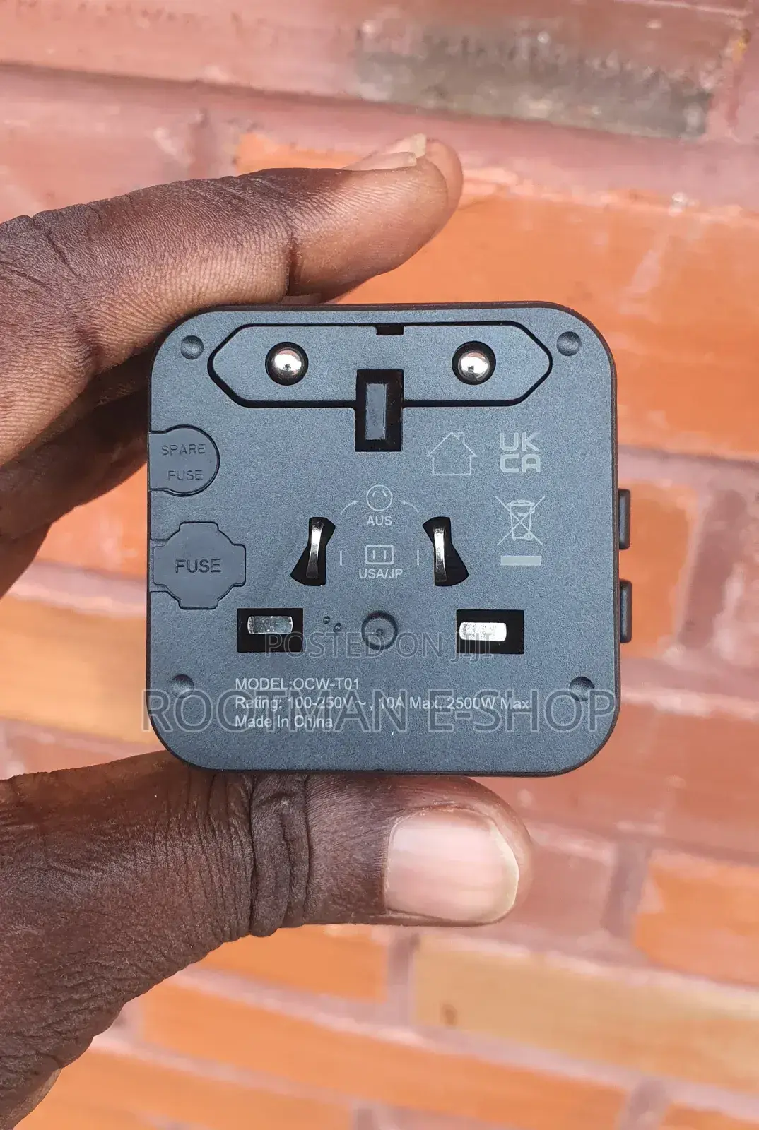 Oraimo Poweromni 251 Universal Travel Adapter