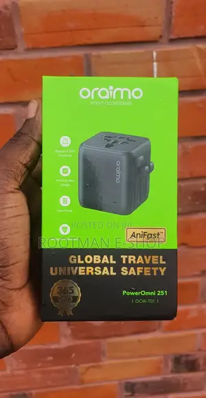 Oraimo Compact Safe-Travel Adapter
