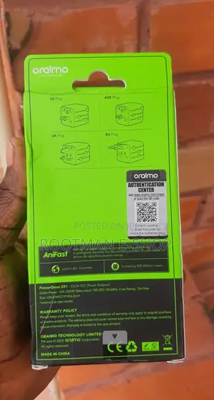 Oraimo Compact Safe-Travel Adapter