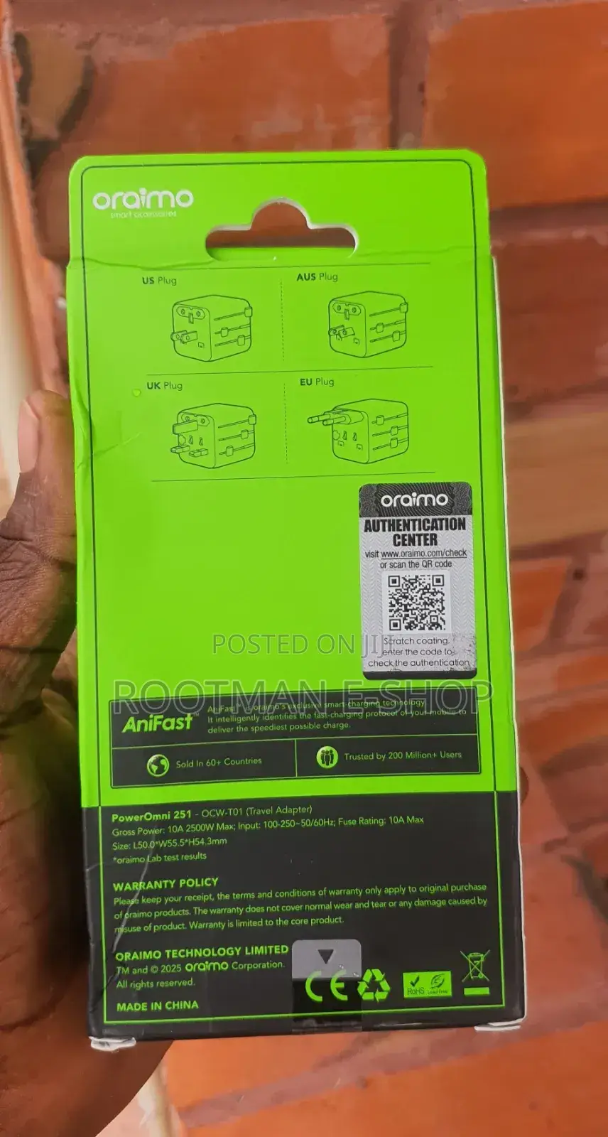 Oraimo Compact Safe-Travel Adapter