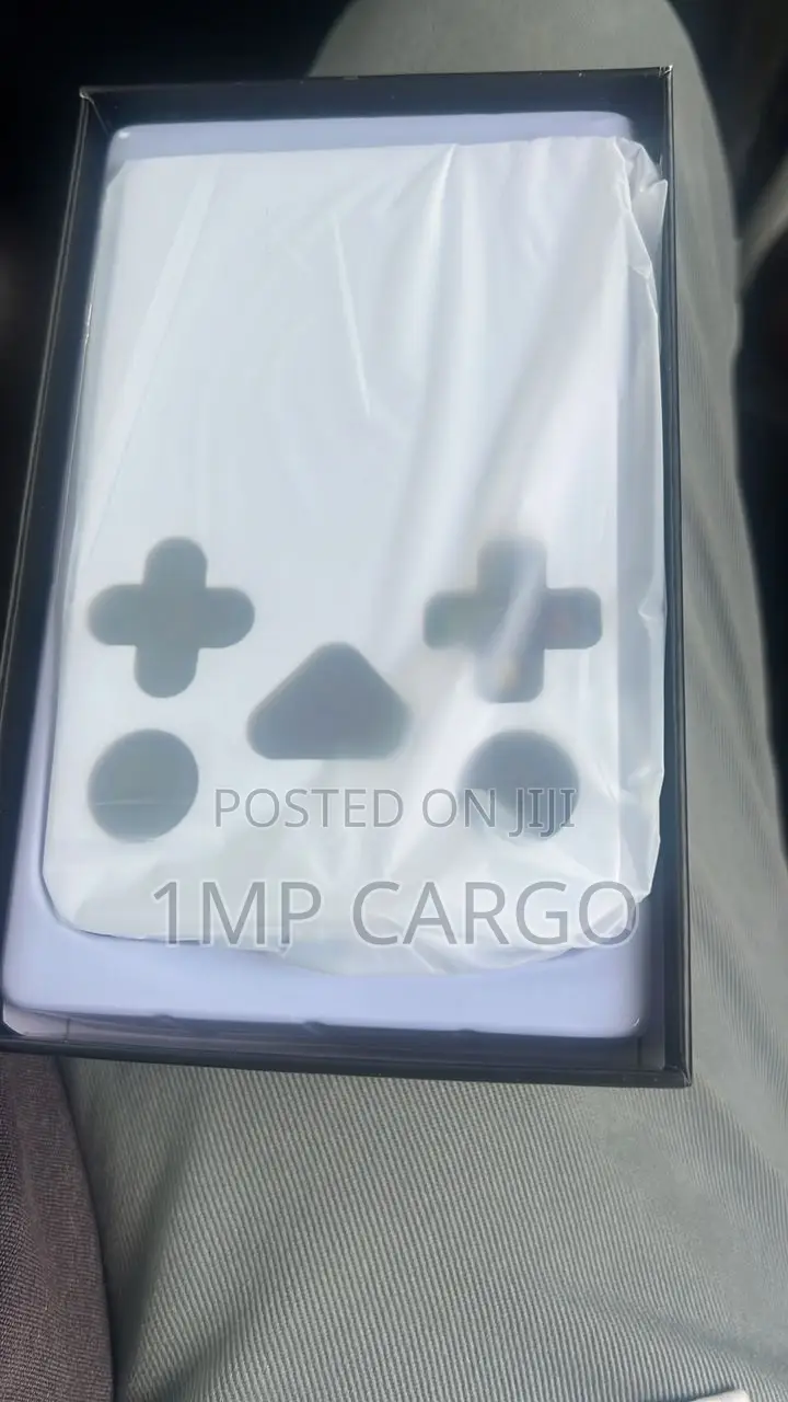 R36s Handheld Console