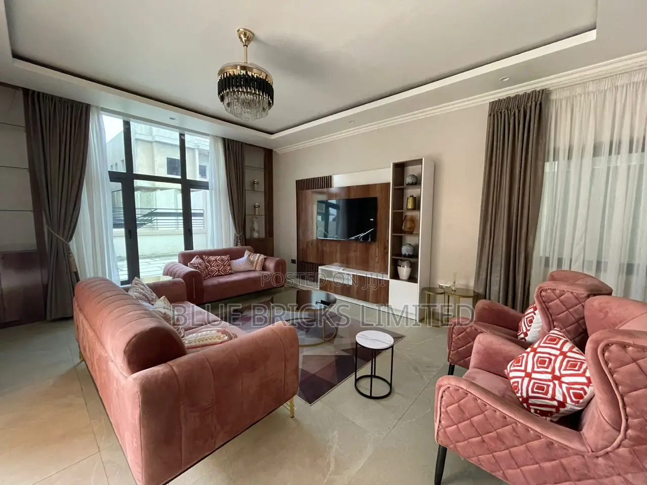 3bdrm House in Manet for sale
