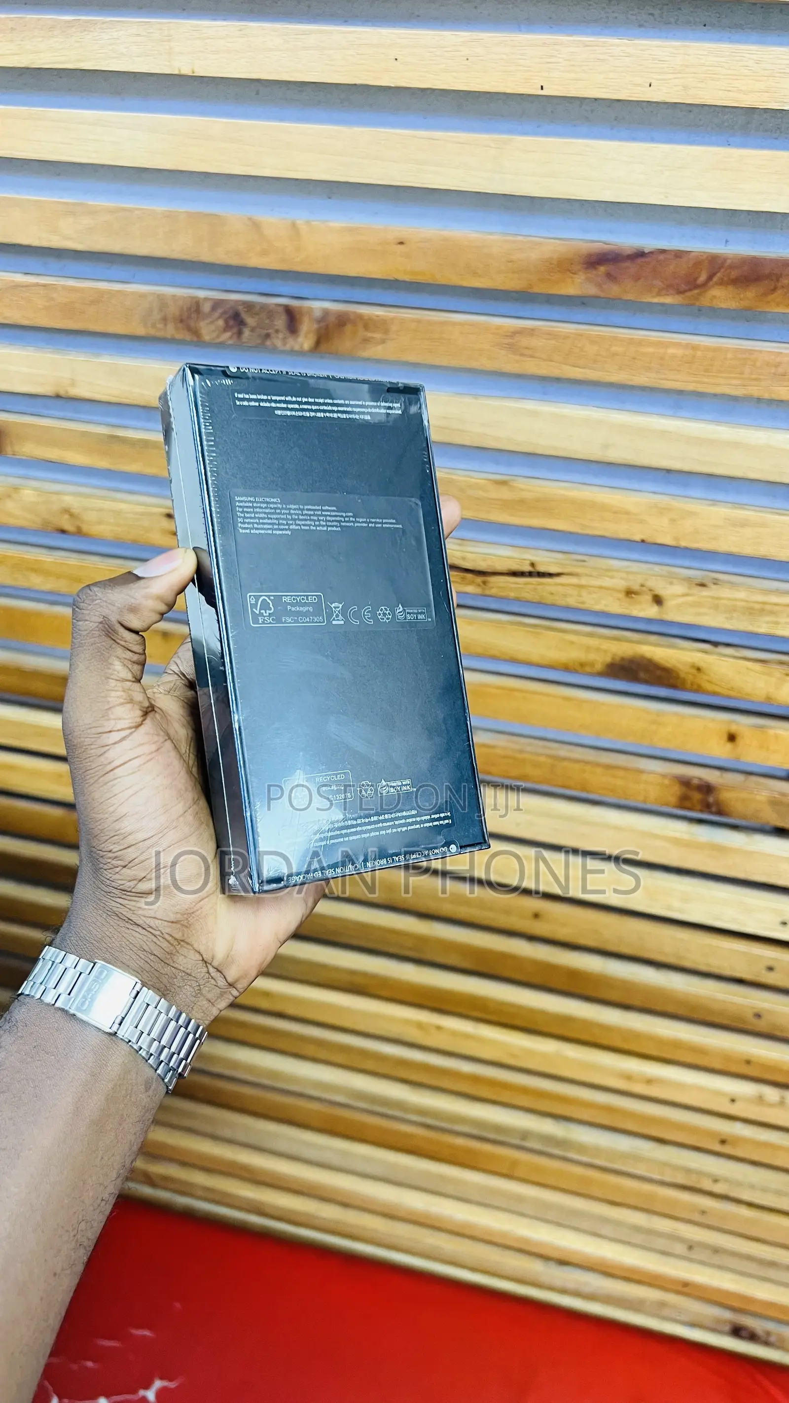 New Samsung Galaxy S24 256 GB