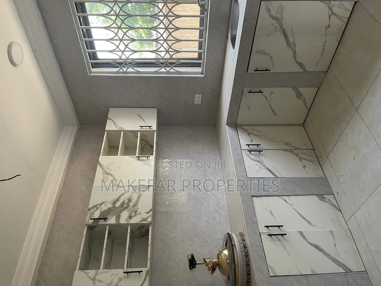 2bdrm Apartment in Adjiriganor for rent