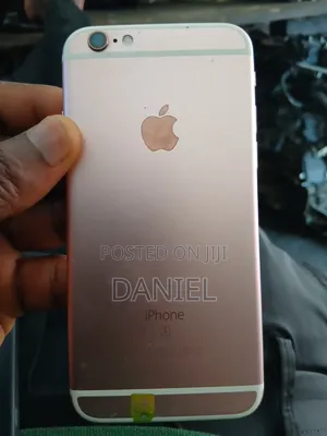 Apple iPhone 6s 64 GB Rose Gold