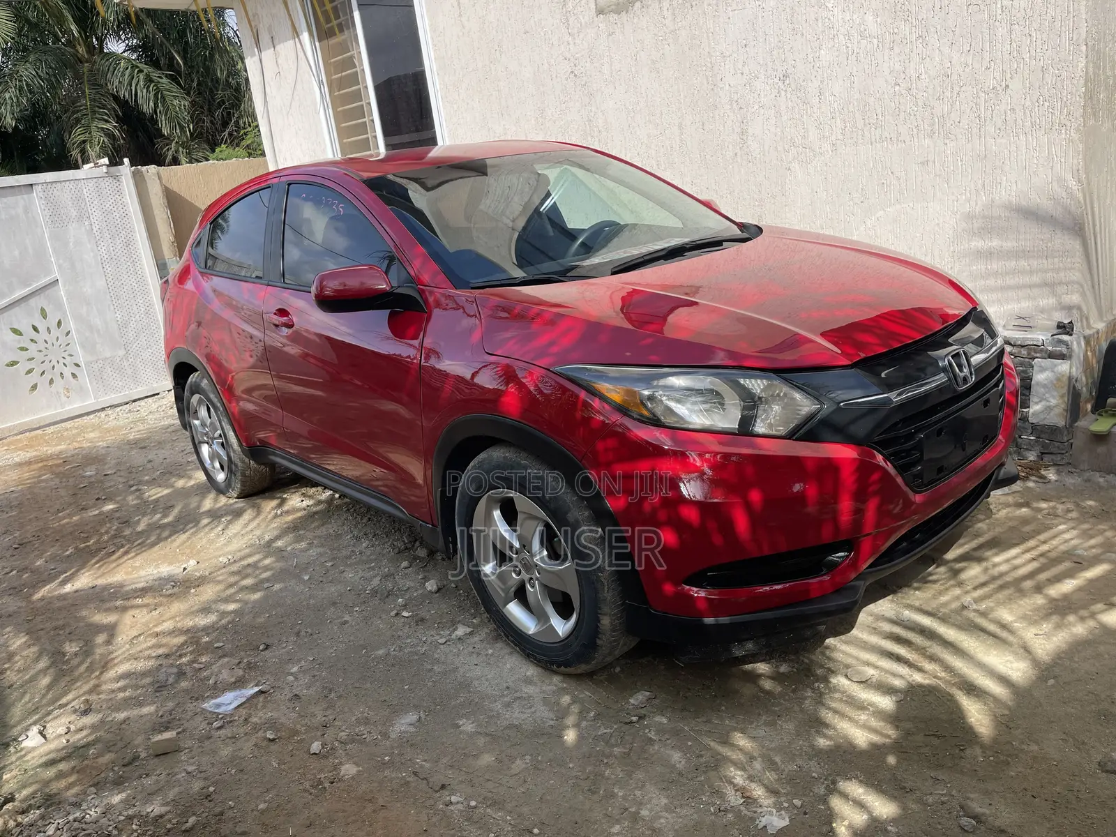 Honda HR-V 4dr SUV (1.5L 4cyl CVT) 2016 Red