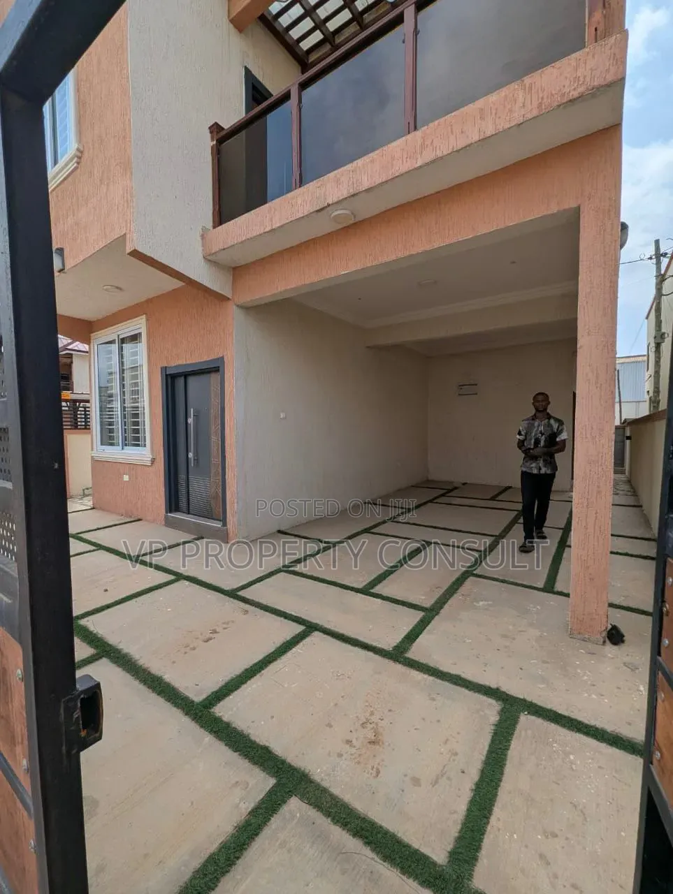 2bdrm House in Mile 7 for rent