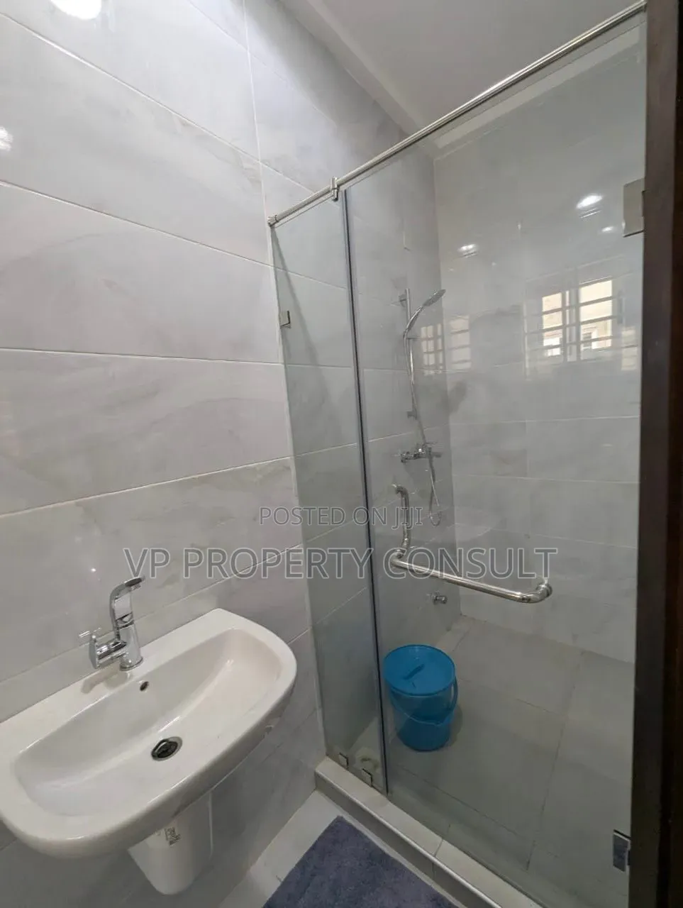 2bdrm House in Mile 7 for rent