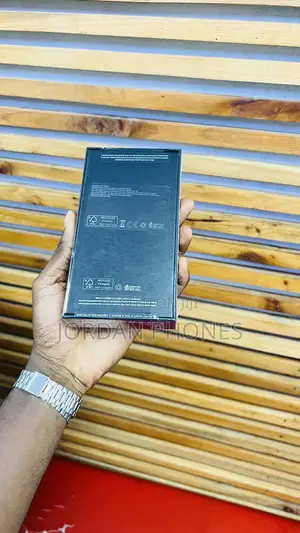New Samsung Galaxy S24 256 GB