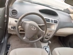 Toyota Belta 2010 White