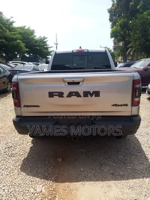 Dodge RAM 1500 5.7 Petrol AWD 2019 Silver