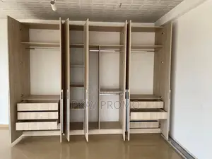 Well Crafted Wardrobe