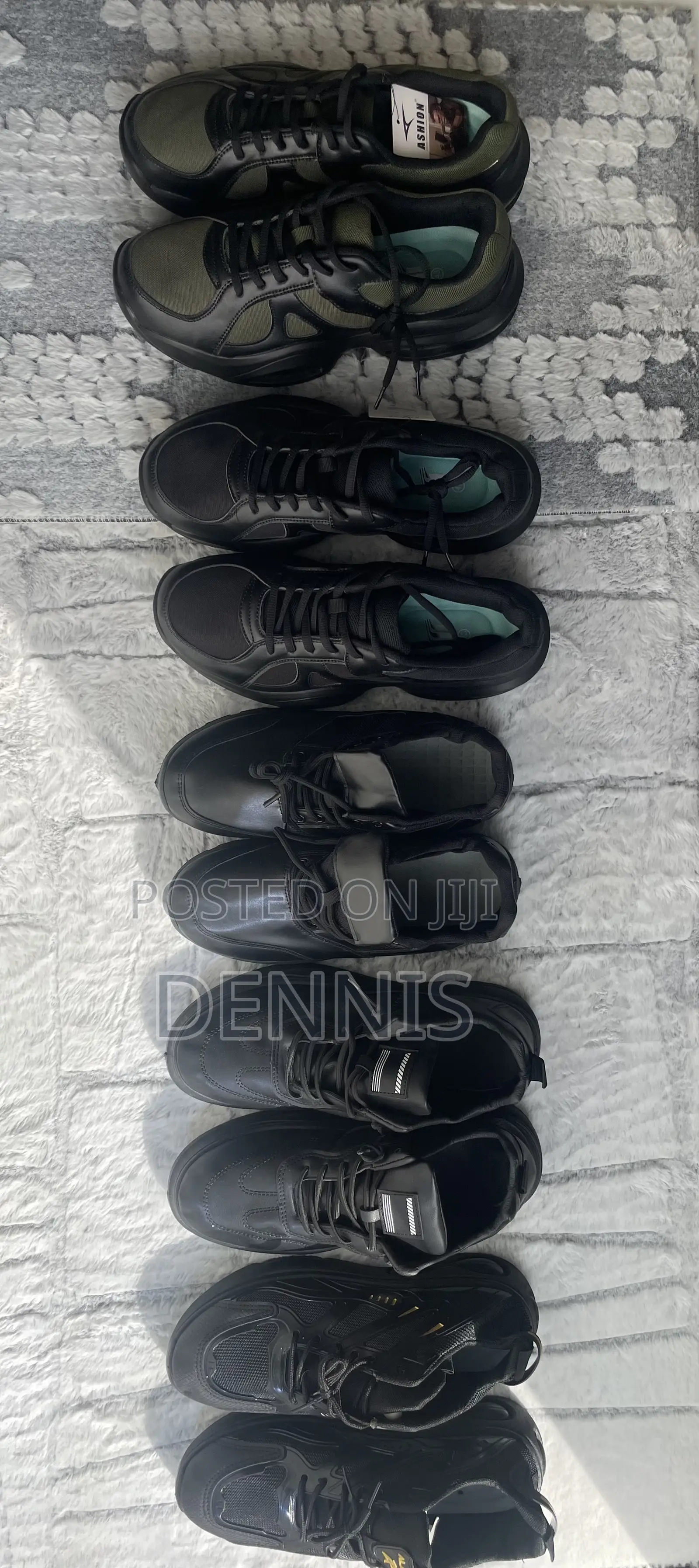 Nice Black Sneakers for Sale
