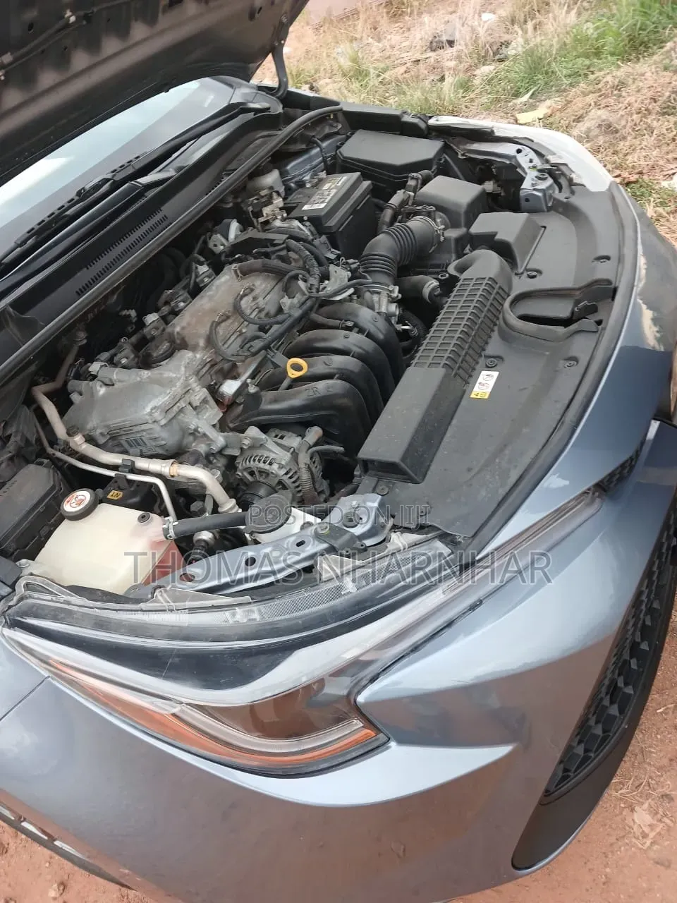 Toyota Corolla LE 2020 Silver