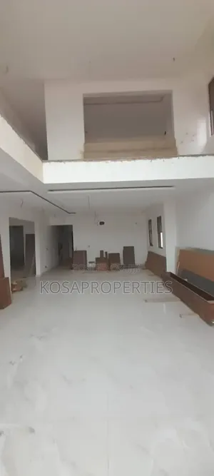 5bdrm House in Adjiringanor Tesa, East Legon for sale