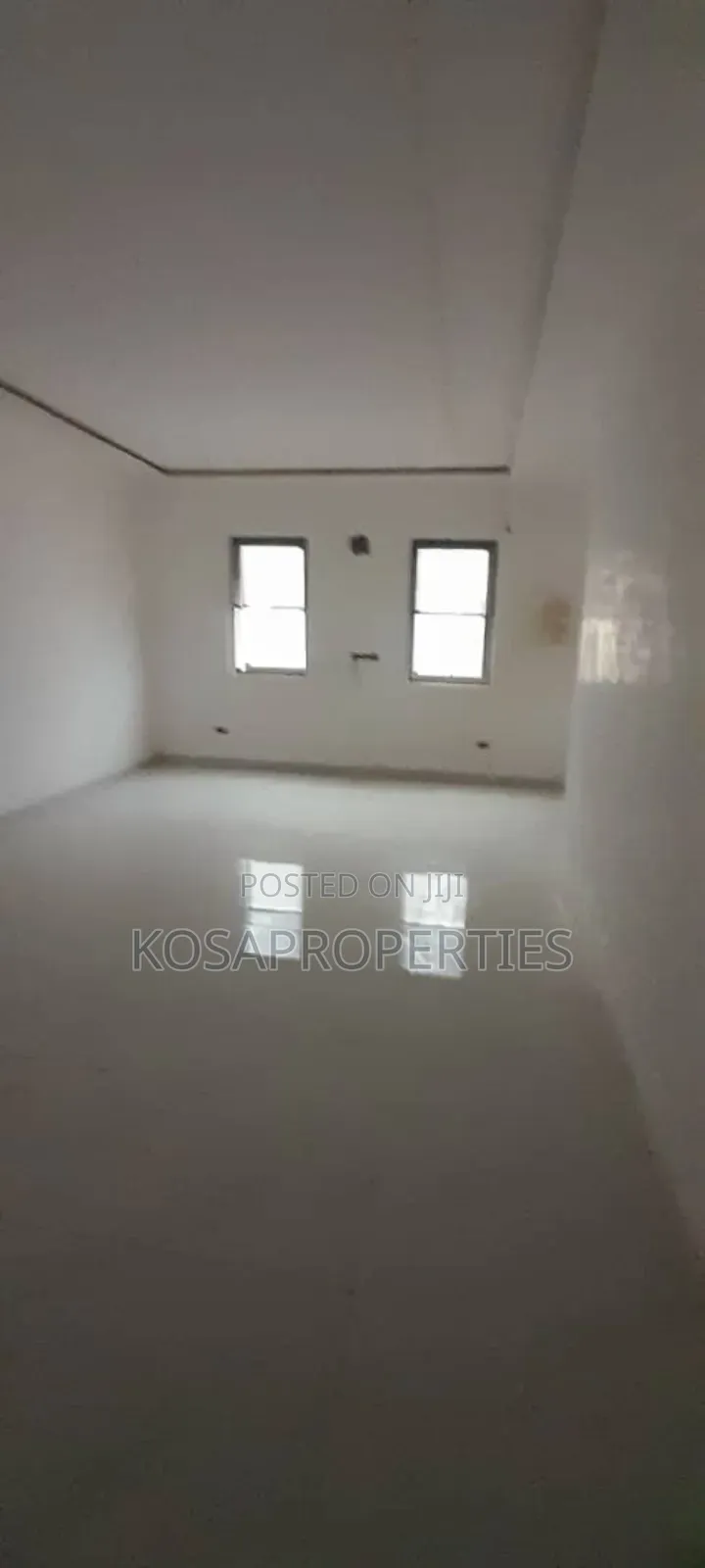 5bdrm House in Adjiringanor Tesa, East Legon for sale